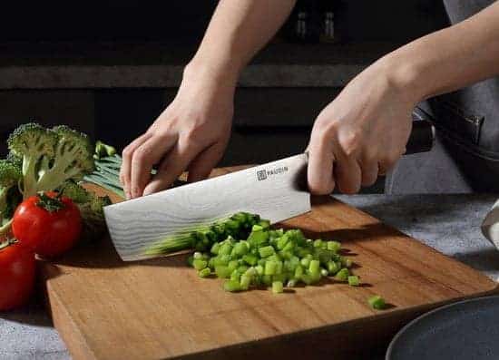 Nakiri mes